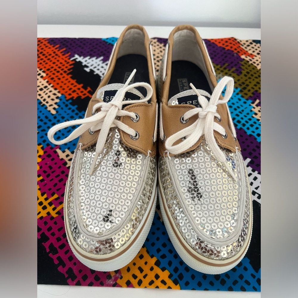 Like new Sperry Top Sider Boat Shoes Womens Gold Moc Toe Lace Up Low Sequins37.5